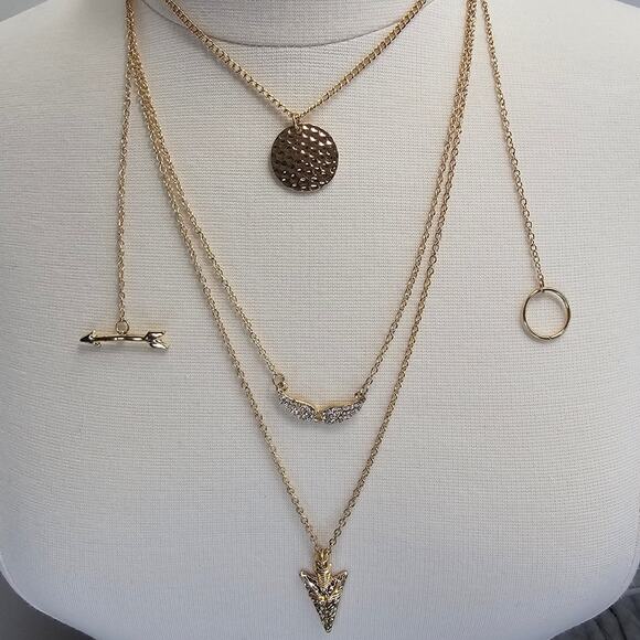 Multi Layered Pendant Necklace Goldtone Arrowhead Arrow Toggle Wings Four Chains - Picture 5 of 9